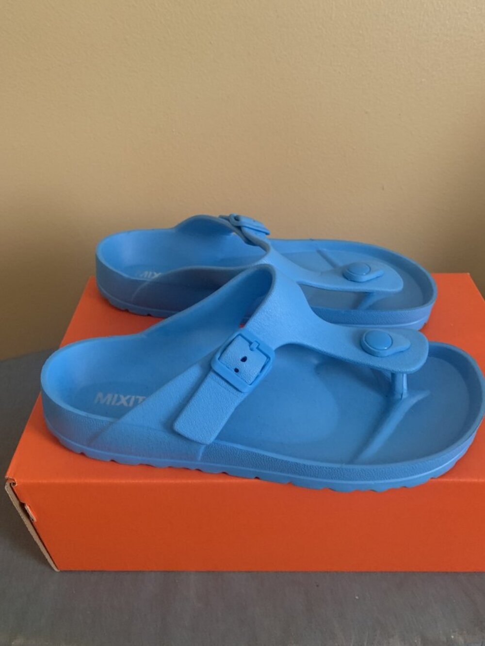 3 Pairs for 1 Price Summer sandals - Picture 12 of 16